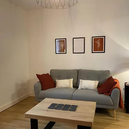 Maison De Charme A Sur Allier, Jardin Paisible, Ideal Pour 4 Pers., Linge Fourni - Fr-1-489-372 Lantställe Villeneuve-sur-Allier