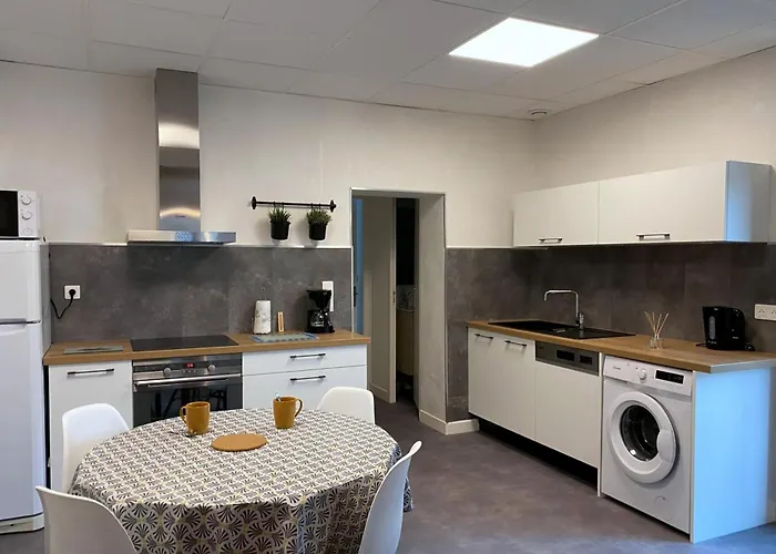 Maison De Charme A Sur Allier, Jardin Paisible, Ideal Pour 4 Pers., Linge Fourni - Fr-1-489-372 * Villeneuve-sur-Allier